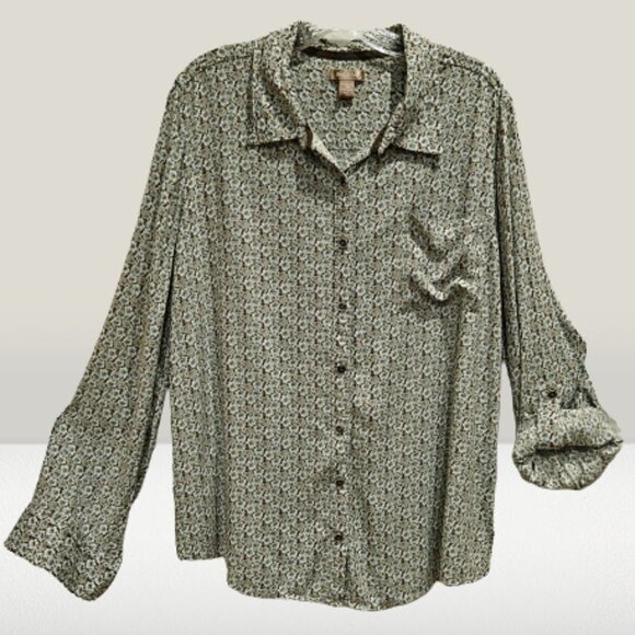 White Stag Button Up Top - Picture 1 of 9